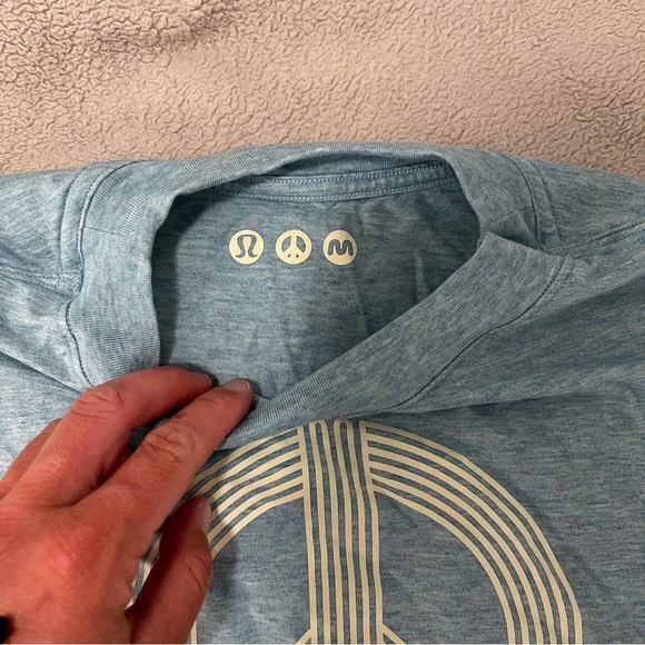 Madhappy and lululemon T-shirt - Picture 2 of 2